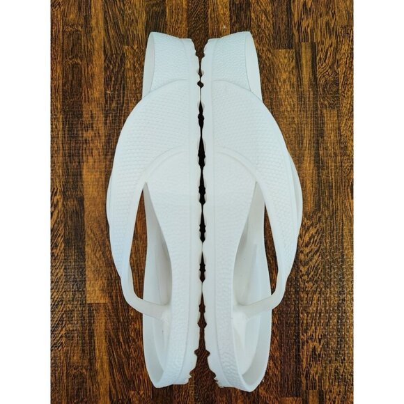 Birkenstock Women’s Honolulu EVA Flip Flops Unisex White Sandals Size 6 US - Picture 5 of 8